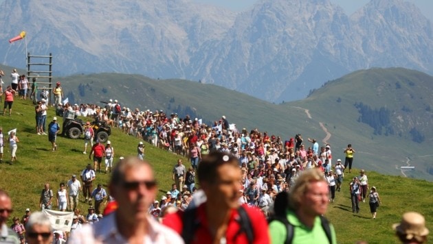 Nicht erst seit der Corona-Krise stellt sich in Tirol die Frage nach den Grenzen des Tourismus (Bild: Christof Birbaumer)