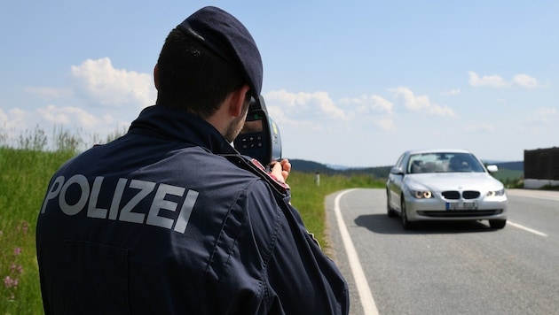 Jedes Jahr gibt es im Burgenland Zigtausende Verkehrsstrafen. (Bild: P. Huber)