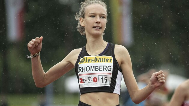 Annika Rhomberg (TS Gisingen) verbesserte in Salzburg-Rif ihre eigene Weitsprungbestmarke gleich um 37 Zentimeter (Bild: Maurice Shourot)