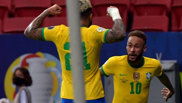 Gabriel Barbosa (L) mit Neymar (Bild: AFP)