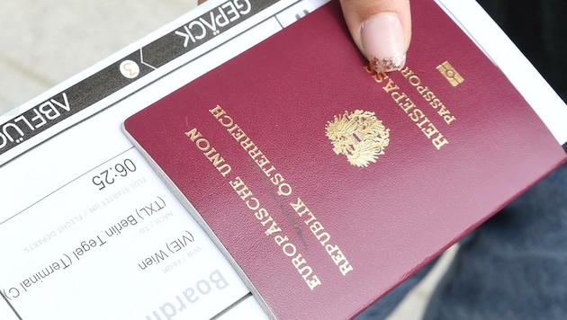 Mit der Staatsbürgerschaft bekommt man Pass und Wahlrecht. Doch nicht alle erhalten das Privileg. (Bild: Scharinger Daniel)