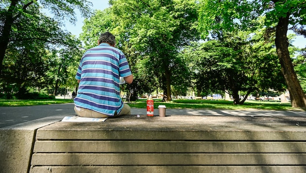 Alkoholverbot im Volksgarten (Bild: Alexander Schwarzl)