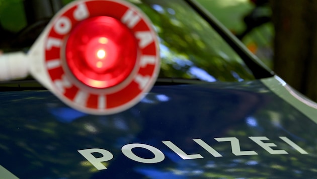 Three driving licenses and one car were confiscated in less than two hours. (Bild: APA/BARBARA GINDL)