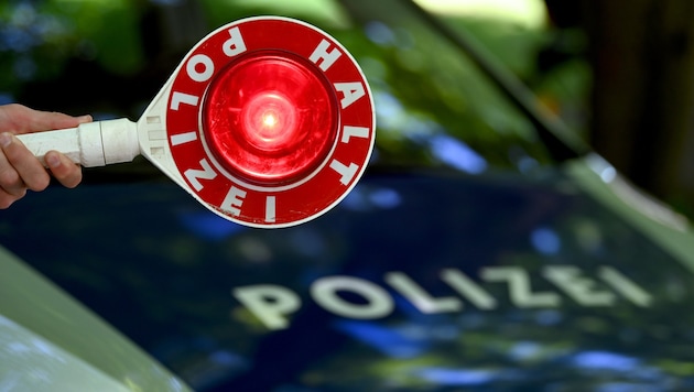 The police stopped the very young driver (symbolic image). (Bild: APA/BARBARA GINDL)