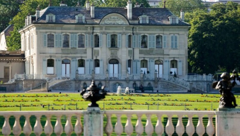 Das Treffen zwischen Biden und Putin findet in der Villa La Grange mit Blick auf den Genfersee statt. (Bild: AP)