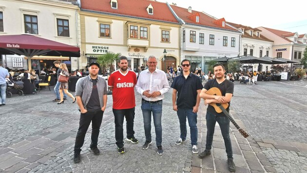 Das erste „Music in the City“ mit der Band Schilfgürtel war bereits gut besucht. (Bild: Magistrat Freistadt Eisenstadt)