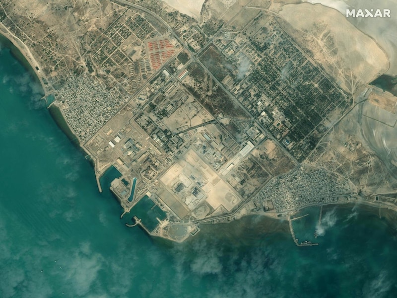Die Bushehr-Anlage (Bild: APA/AFP/Satellite image ©2021 Maxar Technologies)