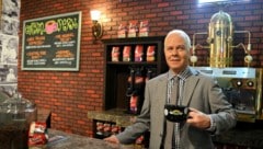 James Michael Tyler spielte in der Kultserie „Friends“ den schrägen Kollegen Gunther von Jennifer Aniston im Kaffeehaus Central Perk. (Bild: Simon Broll /dpa/picturedesk.com)