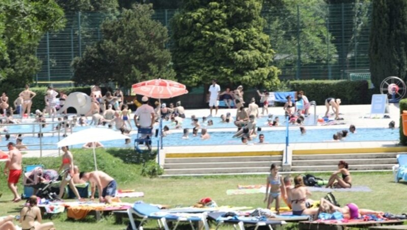 Hochbetrieb herrschte am Wochenende auch im Strandbad Alte Donau (Bild: Jöchl Martin)