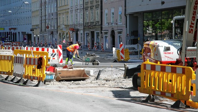 Laut Polizei ereignete sich der fatale Unfall am Franz-Josef-Kai. Dort wird gerade ein Kreisverkehr errichtet. (Archivbild) (Bild: ANDREAS TROESTER)
