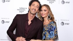 Adrien Brody und Georgina Chapman machten nun ihre Liebe öffentlich. (Bild: 2021 Getty Images)