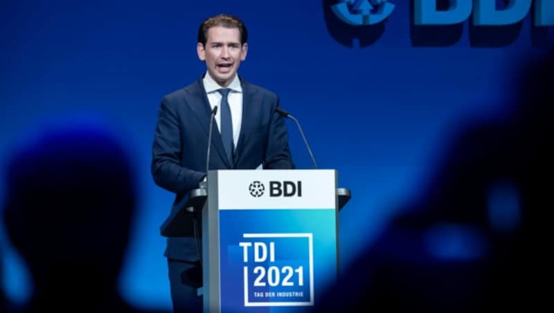 Kanzler Kurz sprach vor deutschen Industrievertretern. (Bild: APA/dpa/Bernd von Jutrczenka)