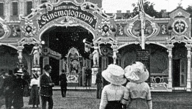 Der „Ausstellungs-Kinematograph“, wie das Kino hieß, hielt vor 125 Jahren Einzug bei uns. (Bild: Kinomuseum Klagenfurt)