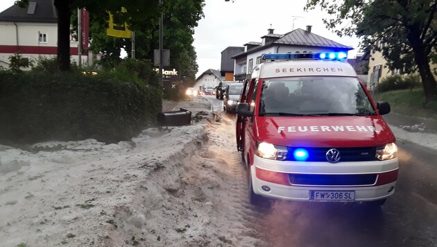 Die Feuerwehren im Flachgau waren besonders gefordert. (Bild: Freiwillige Feuerwehr Seekirchen)