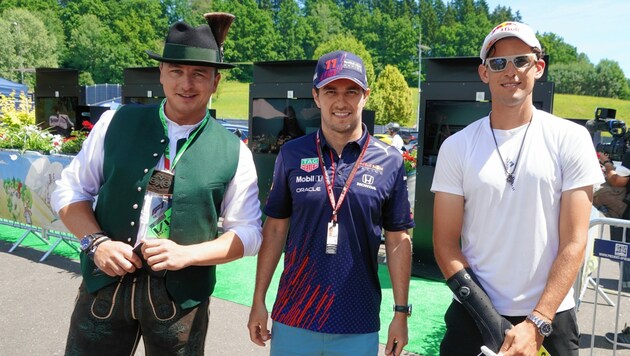 Andreas Gabalier und Dominic Thiem trafen auch Red-Bull-Pilot Checo Perez. (Bild: Sepp Pail)