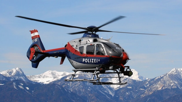 A Libelle rendőrségi helikopter. (Bild: FEST Klagenfurt)