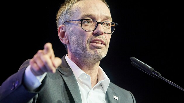 FPÖ-Chef Herbert Kickl hält nichts von der 3-G-Regel und fordert stattdessen „echte Freiheit“. (Bild: APA/PHOTONEWS.AT/GEORGES SCHNEIDER)