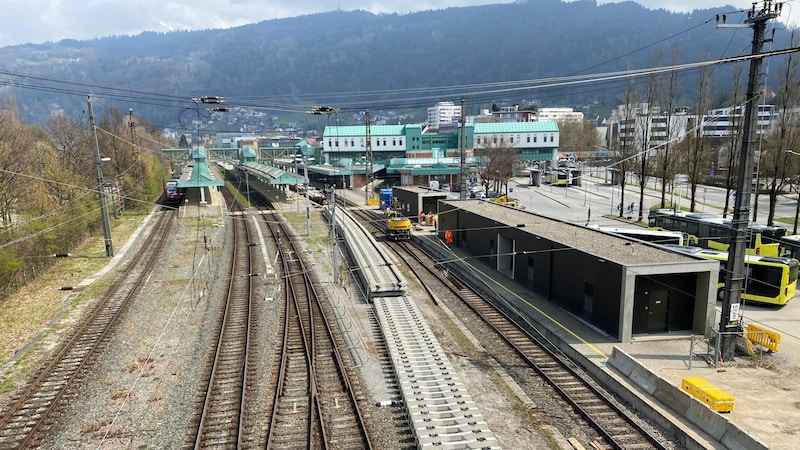 The ruins of the station will soon be demolished. (Bild: Wikipedia/Böhringer Friedrich)