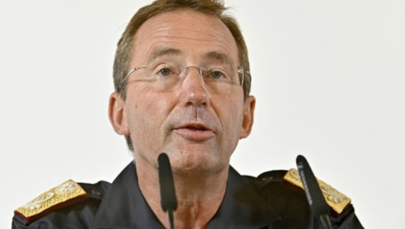 Der Wiener Landespolizeipräsident Gerhard Pürstl (Bild: APA/HANS PUNZ)