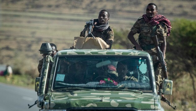Bei einem Massaker in Äthiopien sind ungefähr 100 Menschen ums Leben gekommen (Symbolbild). (Bild: AP)