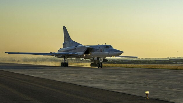 Russische Kampfflugzeuge demonstrieren immer wieder Stärke. (Bild: Russian Defense Ministry Press Service)