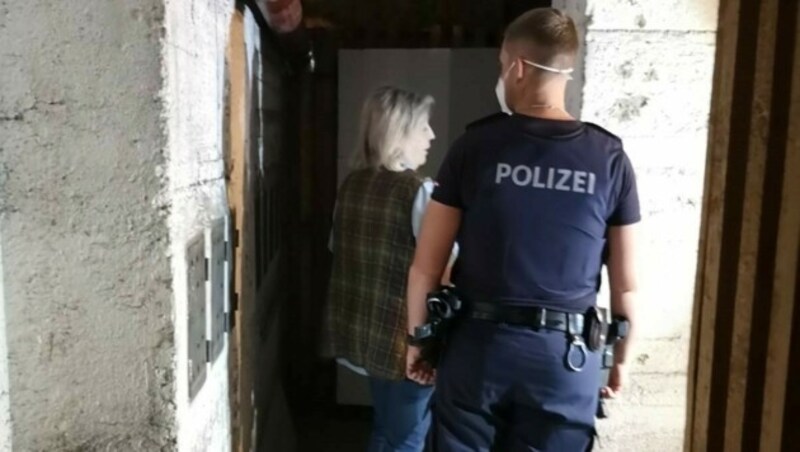 Die Polizei machte Helga Happ den Weg frei. (Bild: zVg)