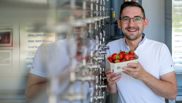 „Die Erdbeersaison war wunderbar“, freut sich Andreas Hoffelner (Bild: Einöder Horst)