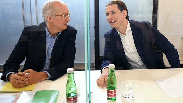 Anwalt Werner Suppan und Bundeskanzler Sebastian Kurz (ÖVP) im Ibiza-U-Ausschuss (Bild: APA/HELMUT FOHRINGER)