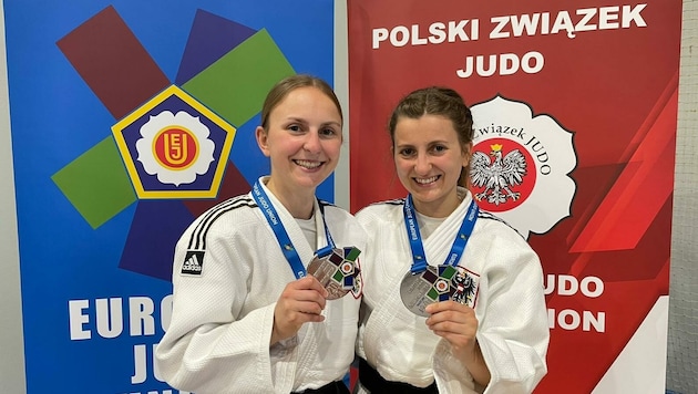 Hanna und Paula Peinsipp strahlten über Silber (Bild: Presse/Judo Steiermark)