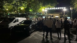 Enormer Andrang vor dem Wiener Club Volkgarten (Bild: Katrin G.)
