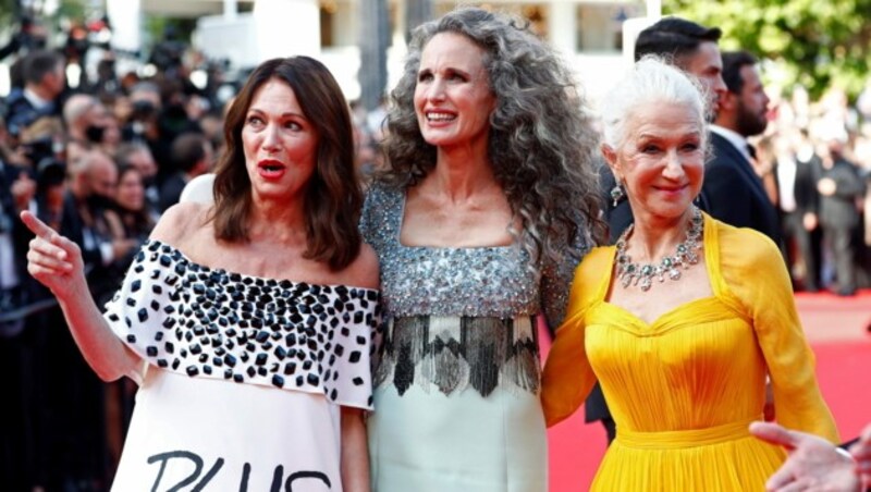 Iris Berben, Andie MacDowell und Helen Mirren bei den Filmfestspielen in Cannes. (Bild: JOHANNA GERON / REUTERS / picturedesk.com)