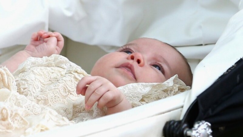 Prinzessin Charlotte nach ihrer Taufe in der St. Mary Magdalene Church in Sandringham (Bild: Chris Jackson / PA / picturedesk.com)