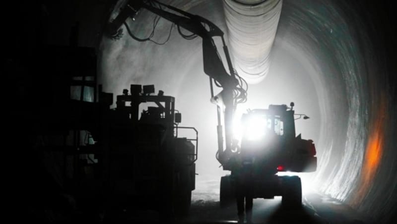 Semmering basistunnnel tunnelbegehung (Bild: Sepp Pail)