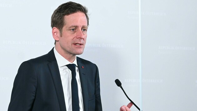 SPÖ-Fraktionsführer Jan Krainer (Bild: APA/HELMUT FOHRINGER)