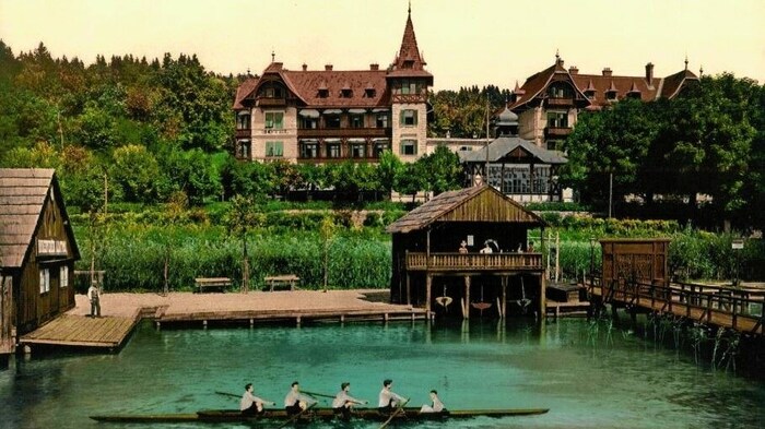 Das Hotel noch mit Schwimmschule davor.