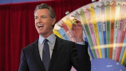 Kaliforniens Gouverneur setzt auf eine Lotterie als Impfanreiz. (Bild: The Sacramento Bee / Paul Kitagaki Jr. @2021)