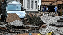 Hochwasserschäden in Bad Münstereifel (Nordrhein-Westfalen) (Bild: EPA)