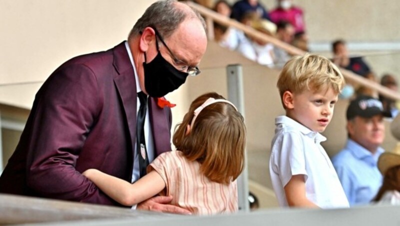 Albert von Monaco kümmert sich um seine Kinder Jacques und Gabriella. (Bild: www.viennareport.at)