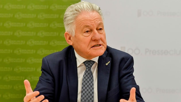 Obmann des oberösterreichischen Seniorenbunds - als ÖVP-Teilorganisation und als Verein - ist der frühere ÖVP-Landeshauptmann Josef Pühringer. (Bild: © Harald Dostal)