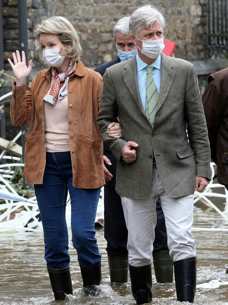 König Philippe und Königin Mathilde (Bild: APA / Photo by François WALSCHAERTS / AFP)