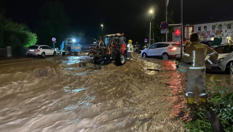 Am Samstag um kurz nach 23 Uhr wurde in der Stadt Kufstein der Zivilschutzalarm ausgerufen. (Bild: Zoom.Tirol)