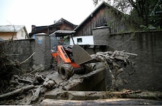 Aufräumarbeiten in Hallein (Bild: Andreas Tröster)