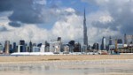 Wolken gibt es über Dubai genug - damit diese auch über der Stadt abregnen, werden Elektroschocks eingesetzt. (Bild: AFP)