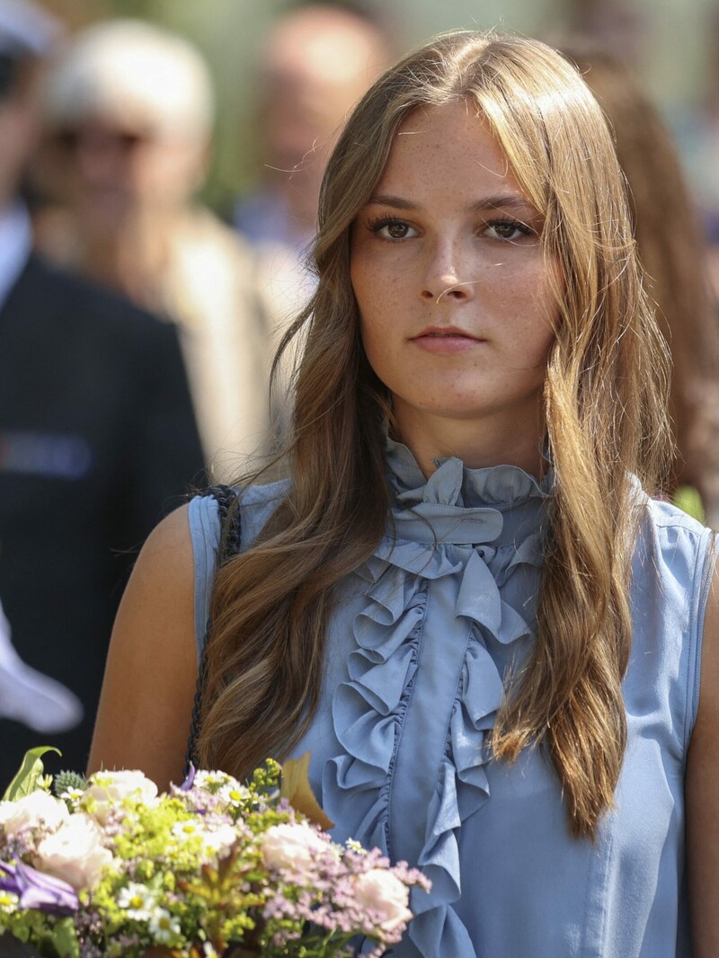 Die 17-jährige Prinzessin Ingrid Alexandra bei der Gedenkfeier auf Utöya (Bild: APA/Photo by Beate Oma Dahle/NTB/AFP)