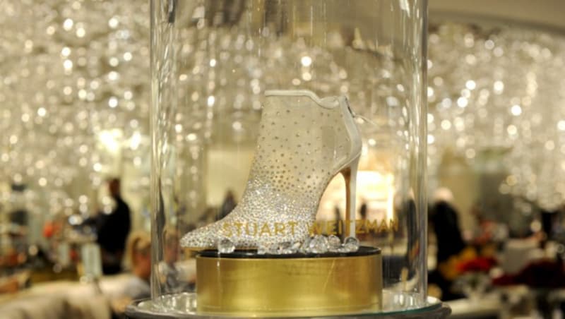 „Cinderella“-Schuh von Stuart Weitzman (Bild: Diane Bondareff / AP / picturedesk.com)