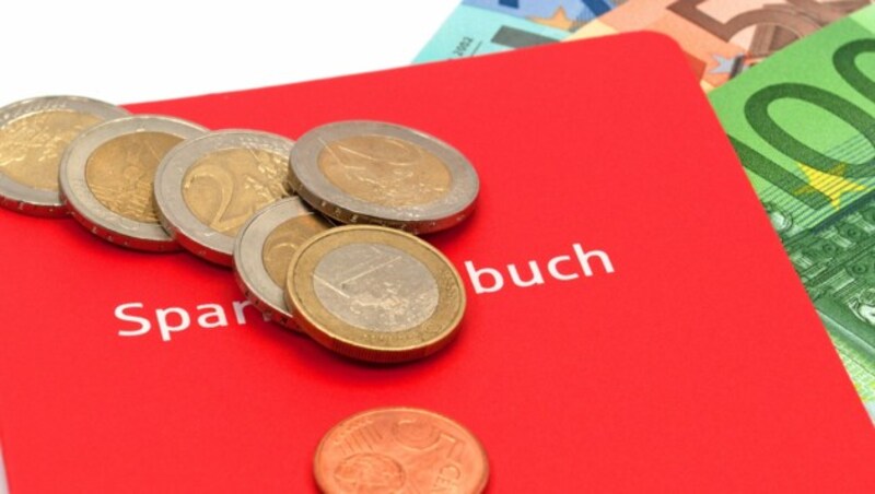 Wer sein Geld konservativ anlegt, muss damit rechnen, dass die Inflation einen Teil der Ersparnisse wegfrisst. (Bild: stock.adobe.com)