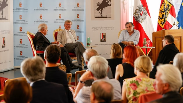 Buchpräsentation mit vielen illustren Gästen in der Residenz. (Bild: Tschepp Markus)