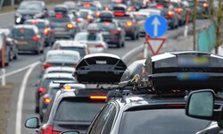 Auch in diesem Winter setzt das Land Tirol auf die Abfahrverbote im Reiseverkehr.