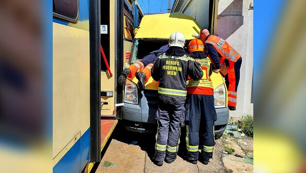 (Bild: Stadt Wien | Feuerwehr, Krone KREATIV)