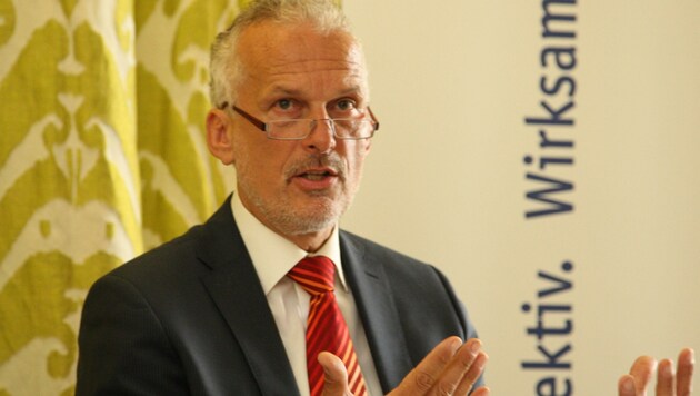 Ex-Justizminister Josef Moser hat auch jahrelange Erfahrung als Rechnungshof-Chef (Bild: Uta Rojsek-Wiedergut)